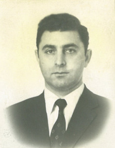 Каспаров Юрий Александрович